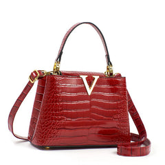 A Minimalist Tote Bag Is A Must-have For Spring And Summer